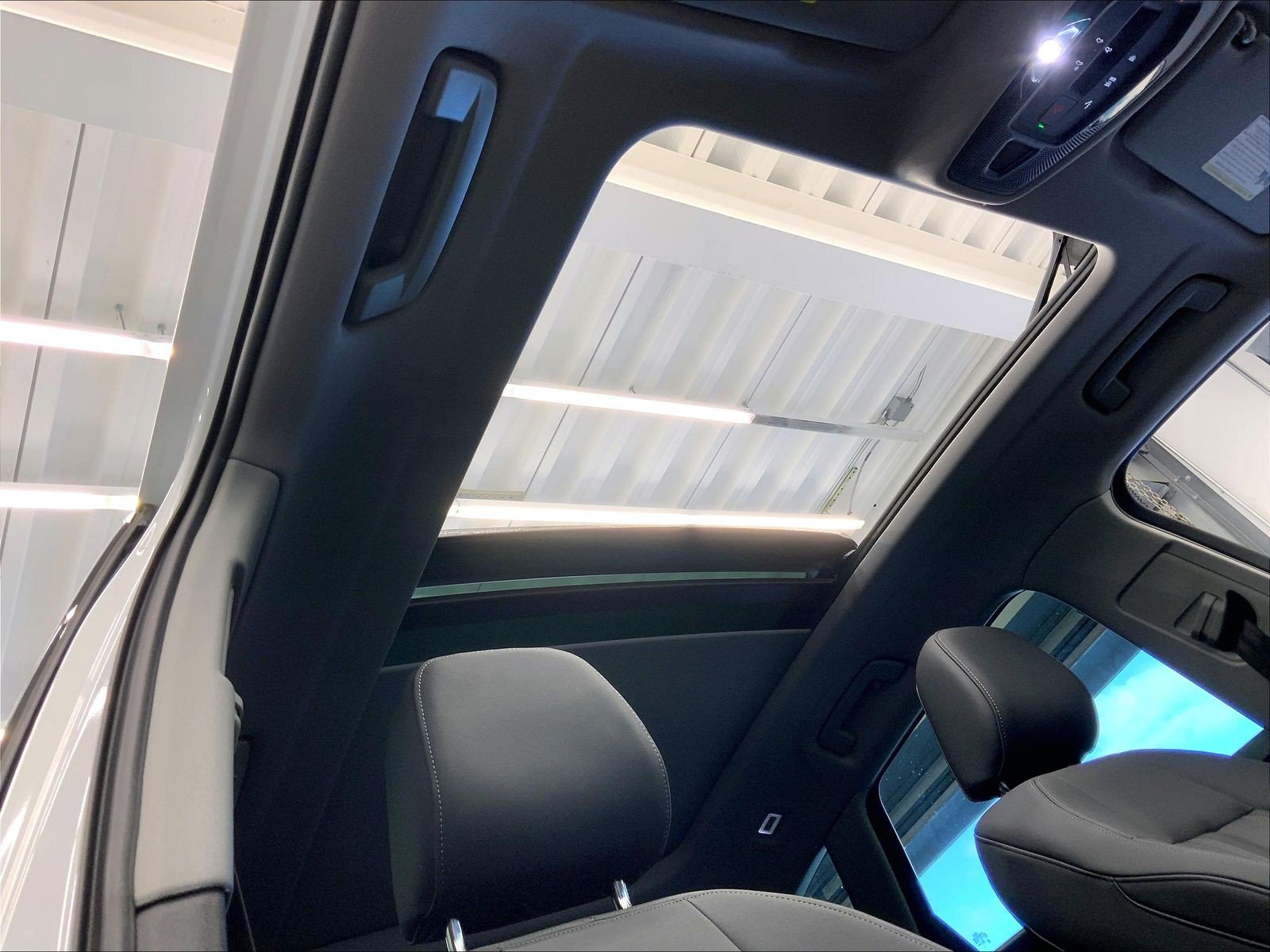 Certified 2025 Audi Q5 Premium w/ Premium Plus AWD/4WD image 24