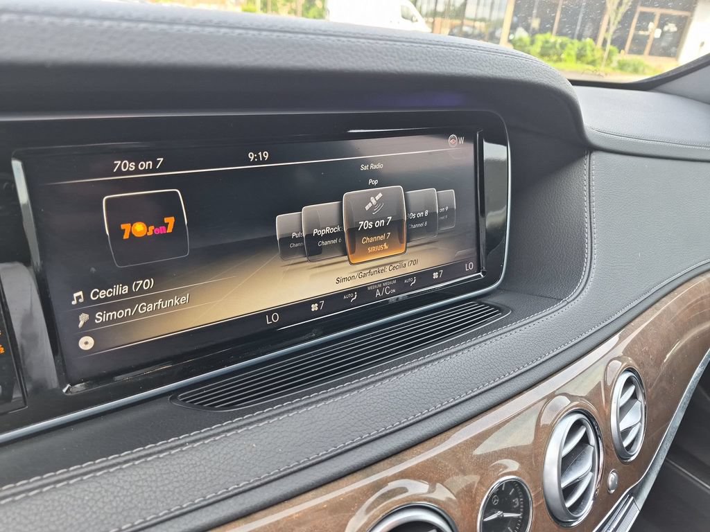 Used 2014 Mercedes-Benz S 550 Sedan image 24