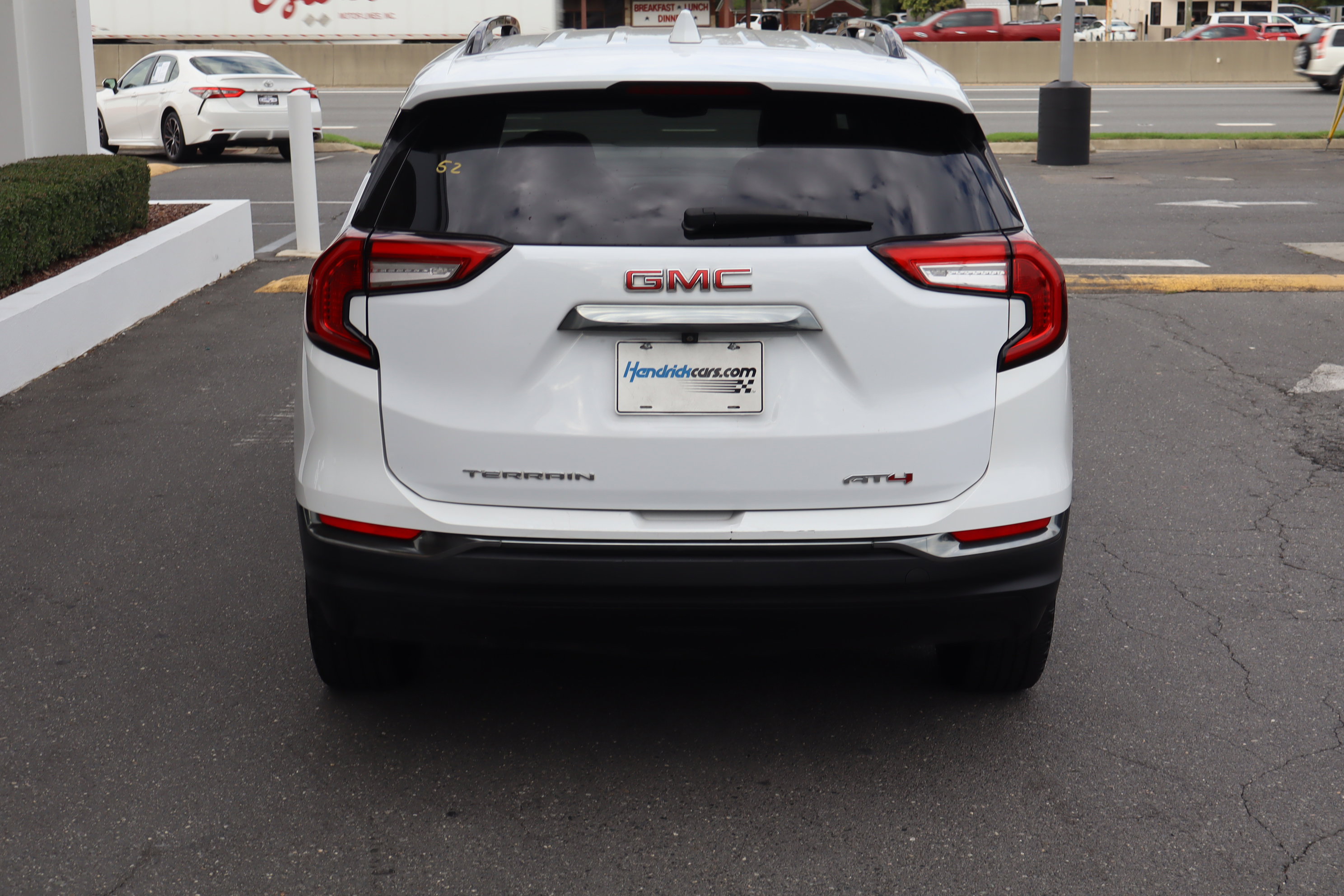 Certified 2023 GMC Terrain AT4 image 9