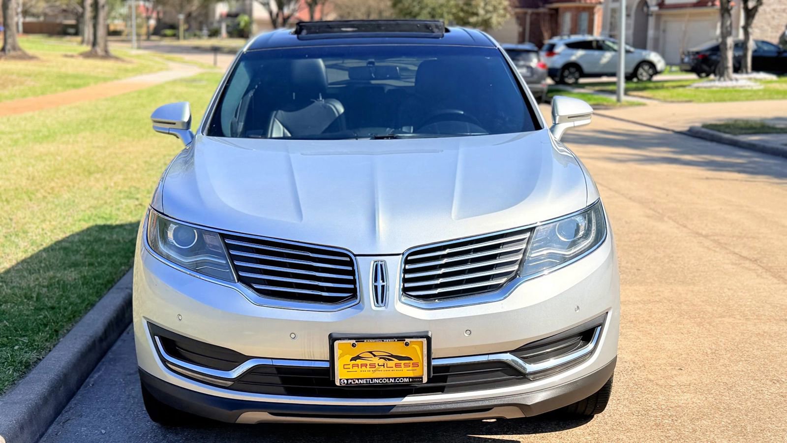 Used 2018 Lincoln MKX Reserve image 3