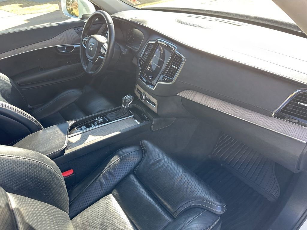 Used 2021 Volvo XC90 T6 Inscription w/ Protection Package Premier image 31