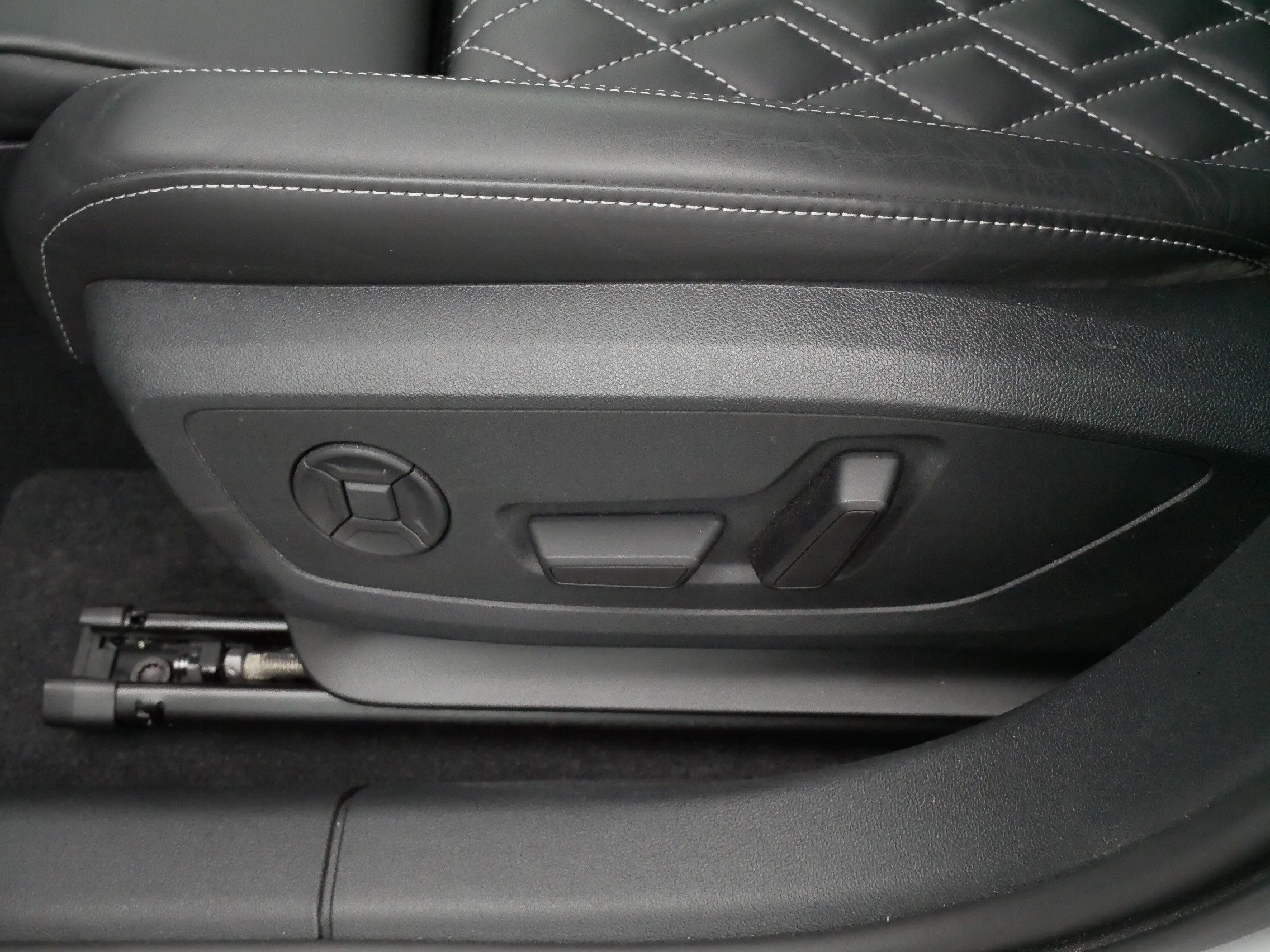 Used 2025 Audi S3 Prestige w/ Prestige Package image 20