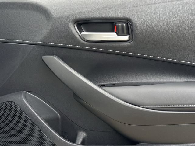 Used 2022 Toyota Corolla SE w/ Body Protection Package (TMS) image 28