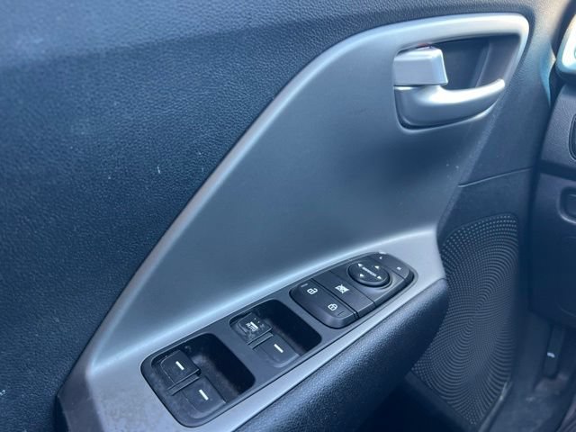 Used 2019 Kia Niro LX FWD image 20