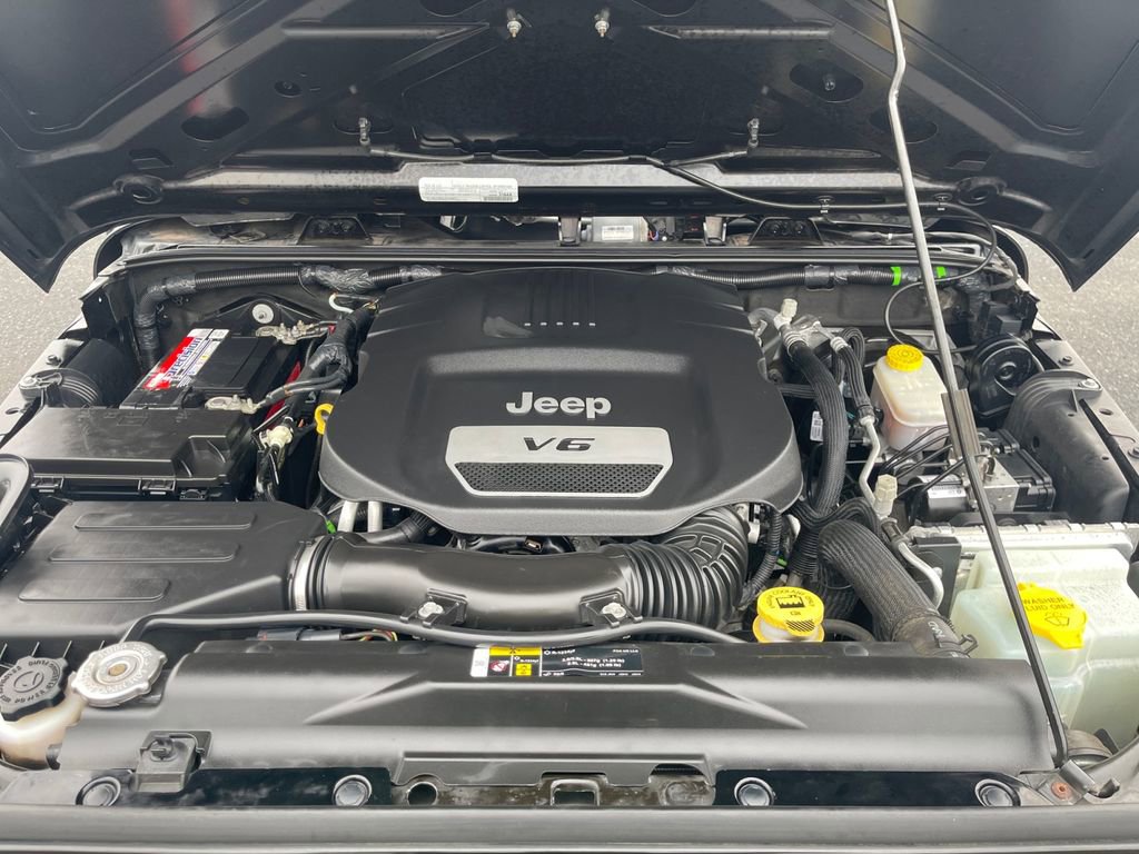 Used 2018 Jeep Wrangler Unlimited Willys Wheeler image 18