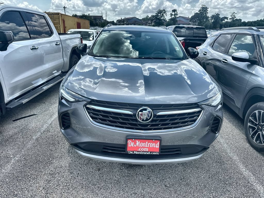 Used 2021 Buick Envision Essence w/ Sport Touring Package FWD image 3