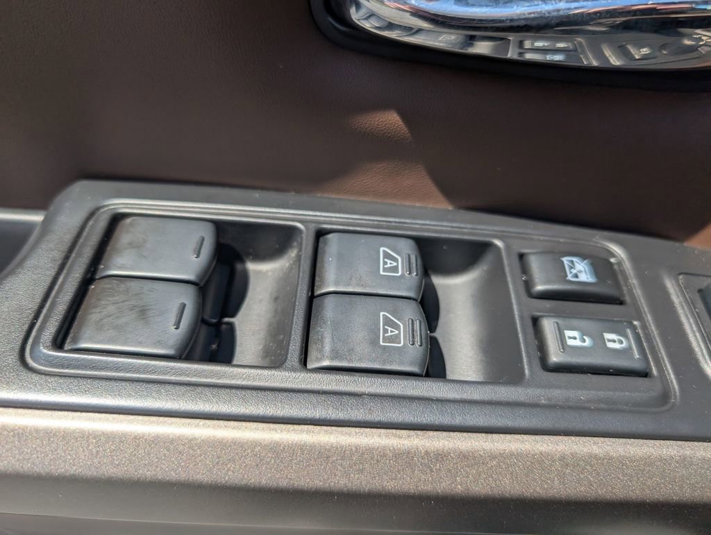 Used 2021 Nissan Titan Platinum Reserve w/ Moonroof Package AWD/4WD image 16