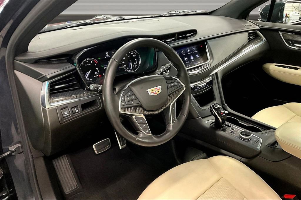 Used 2020 Cadillac XT5 Sportv AWD/4WD image 17