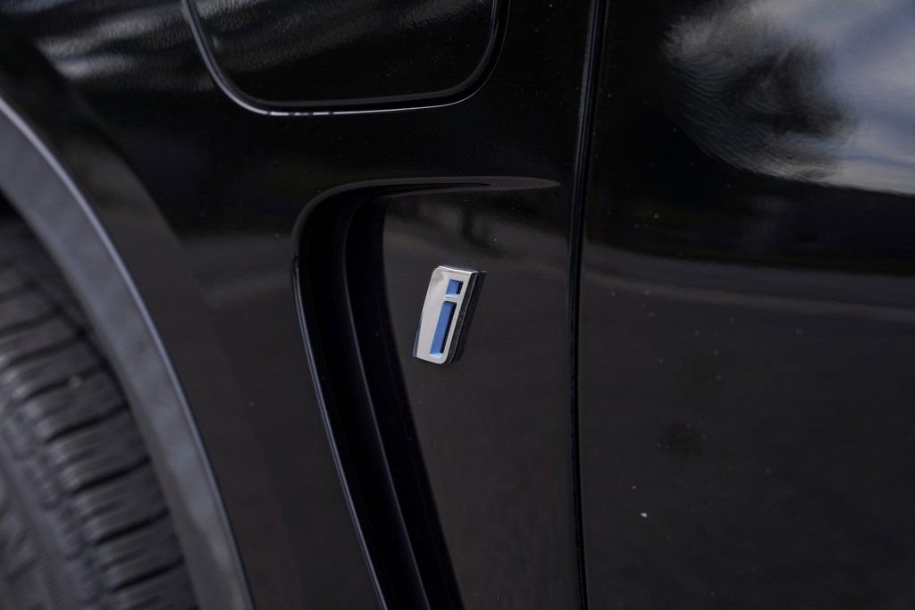 Used 2018 BMW X5 xDrive40e w/ Executive Package image 11