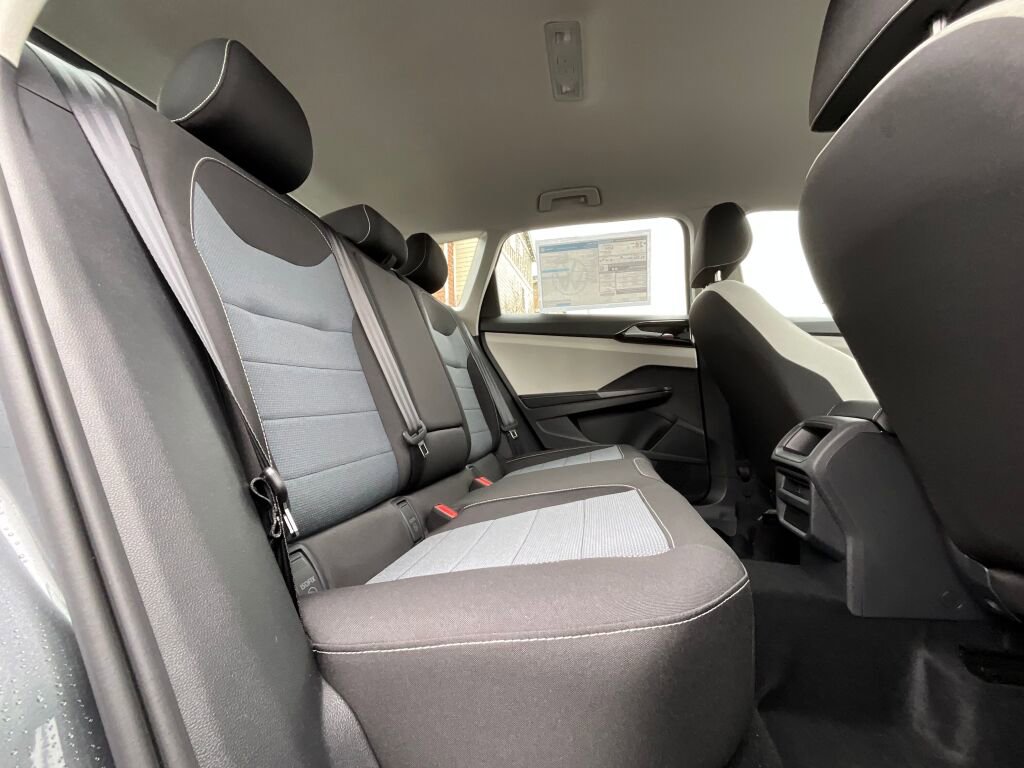 New 2026 Volkswagen Taos S image 14