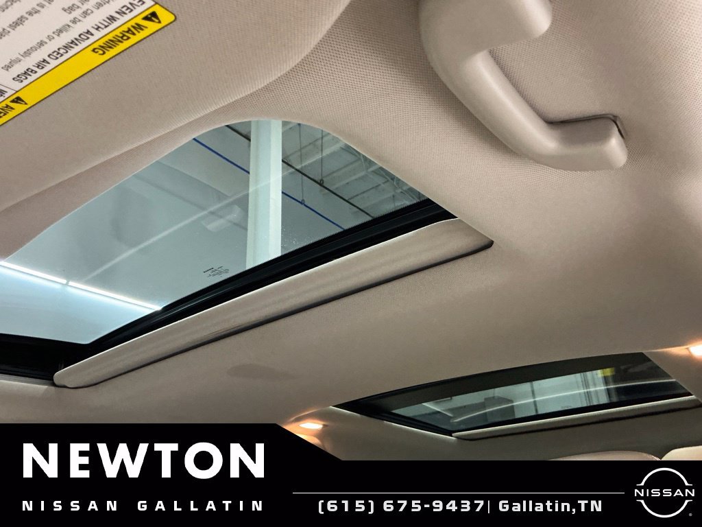 Used 2019 Nissan Pathfinder Platinum FWD image 7