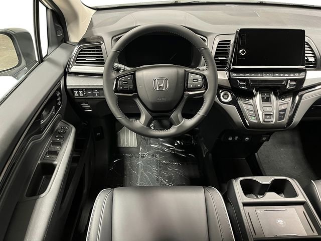 New 2026 Honda Odyssey Touring image 17