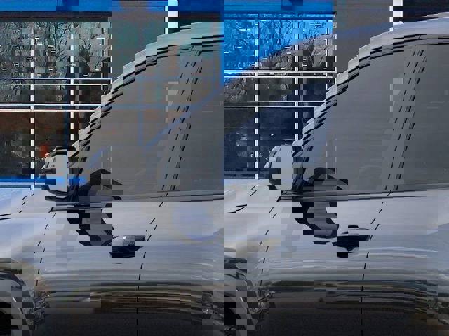 New 2026 Chevrolet Equinox LT w/ LPO, Floor Liner Package image 12