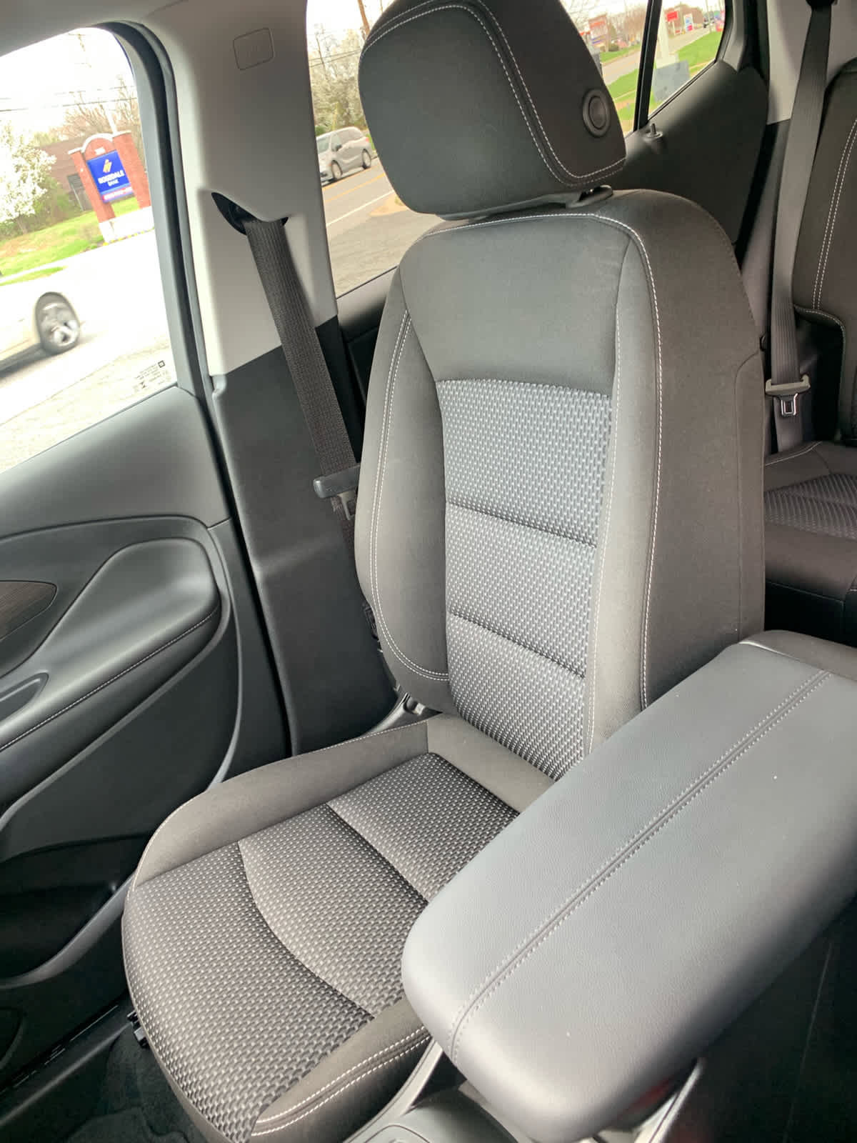 Used 2023 GMC Terrain SLE image 21