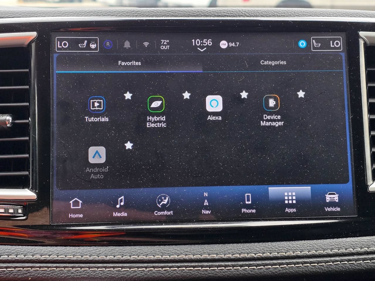 Used 2024 Chrysler Pacifica Limited FWD image 14