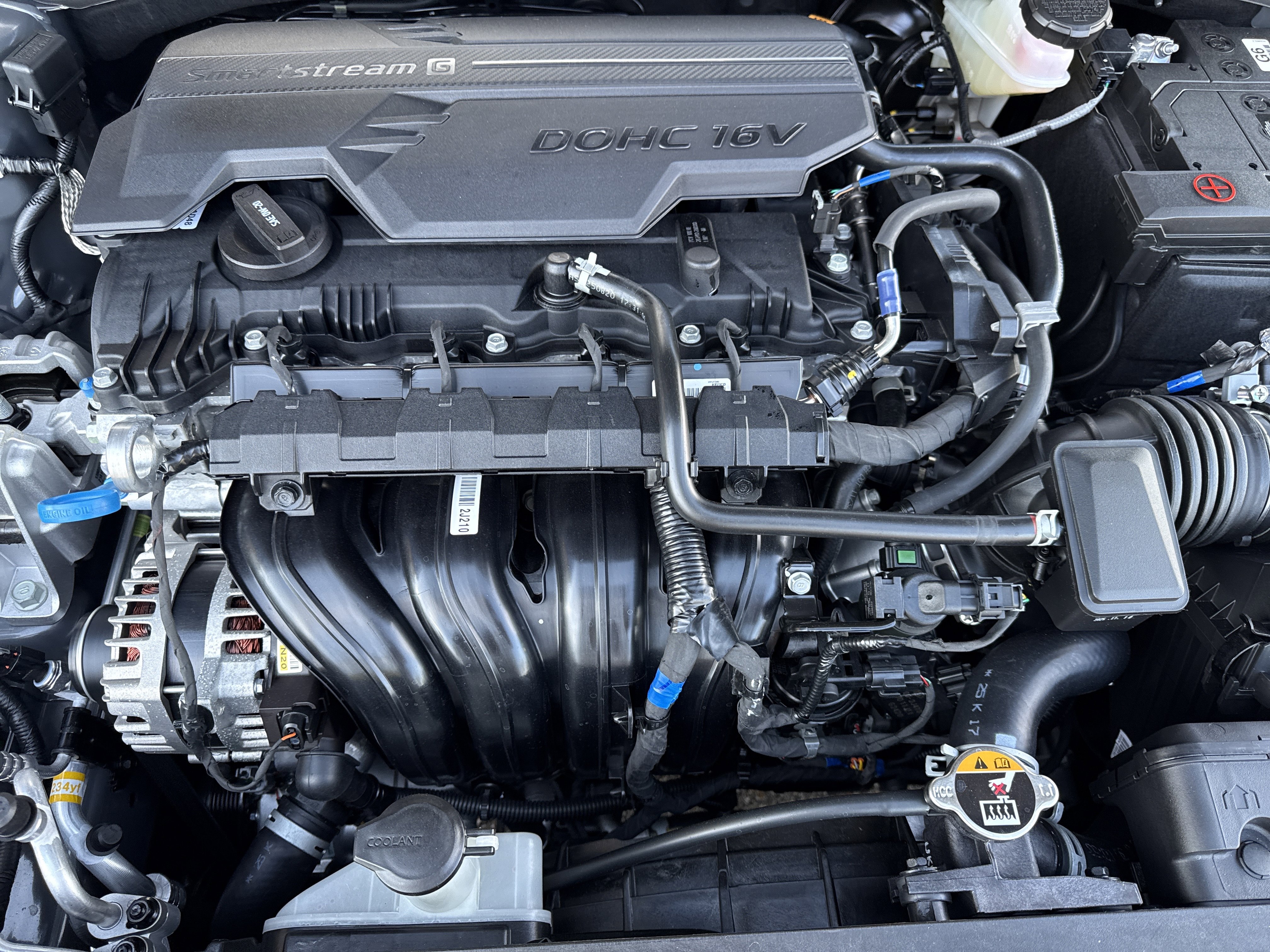 New 2026 Hyundai Elantra SEL Sport Premium image 18