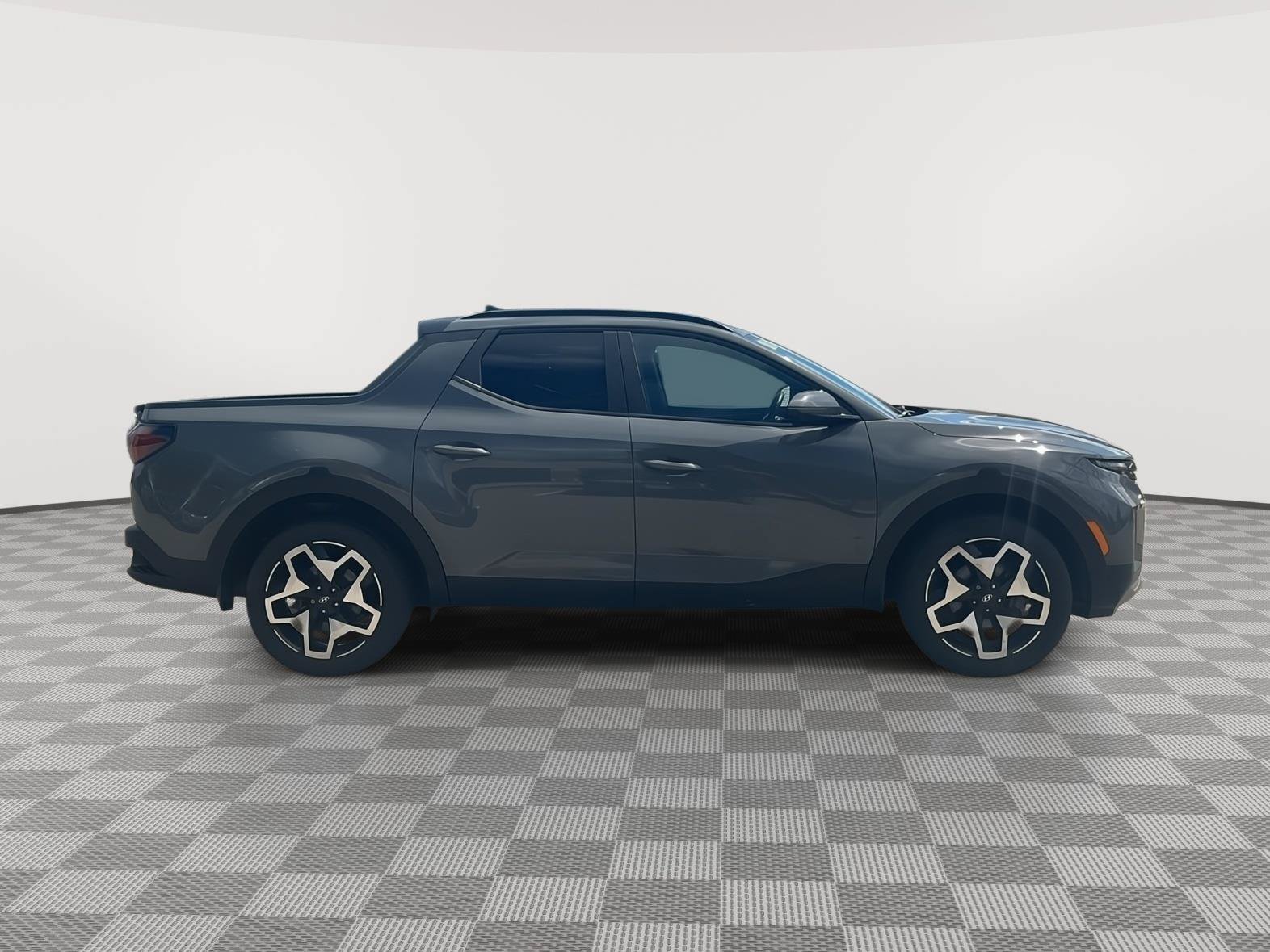 Certified 2023 Hyundai Santa Cruz Limited w/ Launch Package AWD/4WD image 4