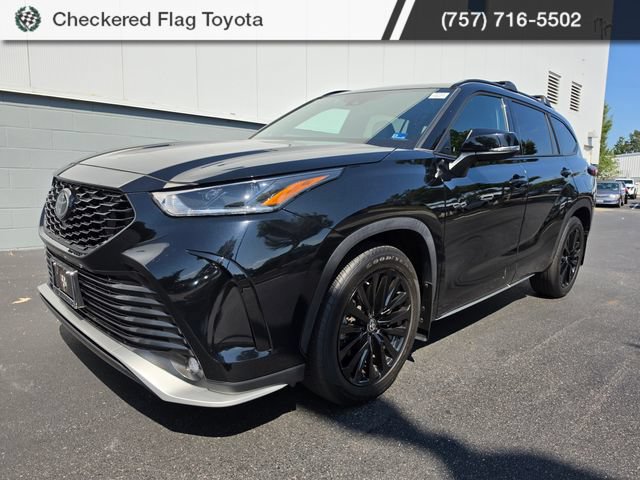 Used 2024 Toyota Highlander XSE