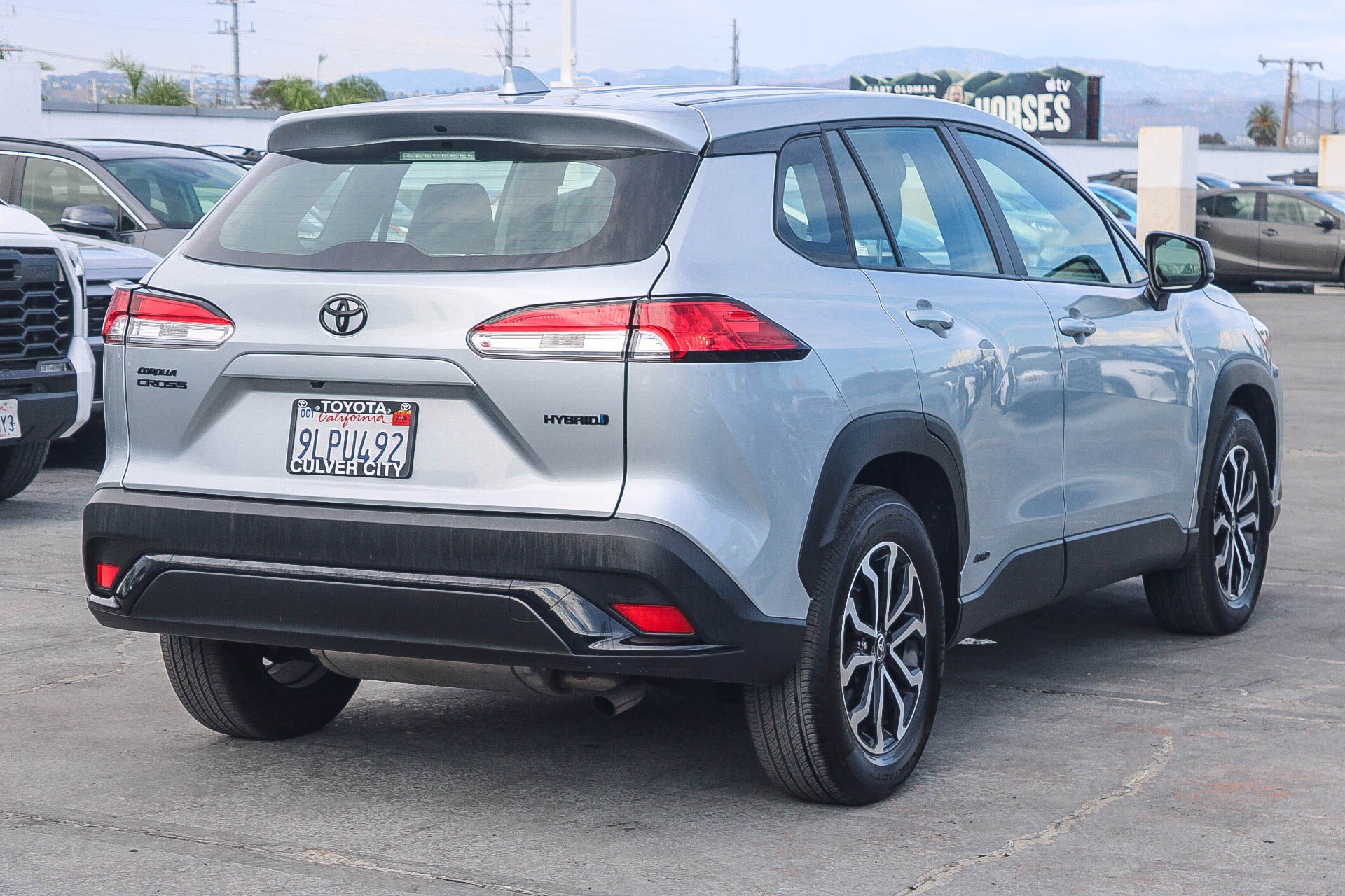 Certified 2024 Toyota Corolla Cross AWD Hybrid image 9