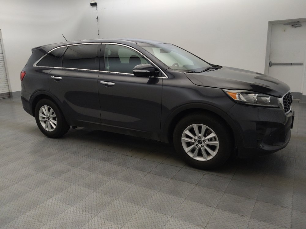 Used 2019 Kia Sorento FWD V6 image 11