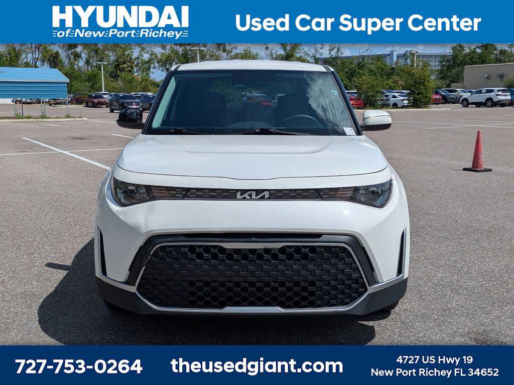 Used 2024 Kia Soul LX w/ Option Group 015 image 8