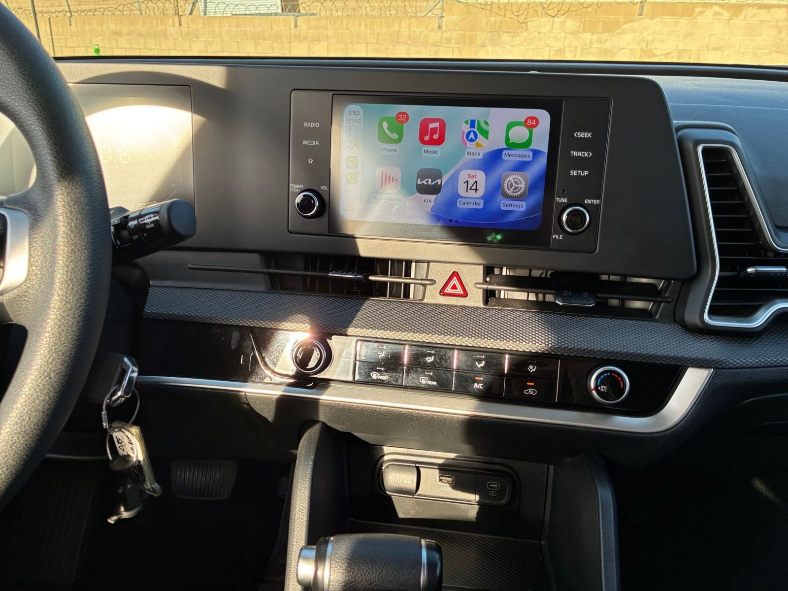 Used 2025 Kia Sportage LX image 21