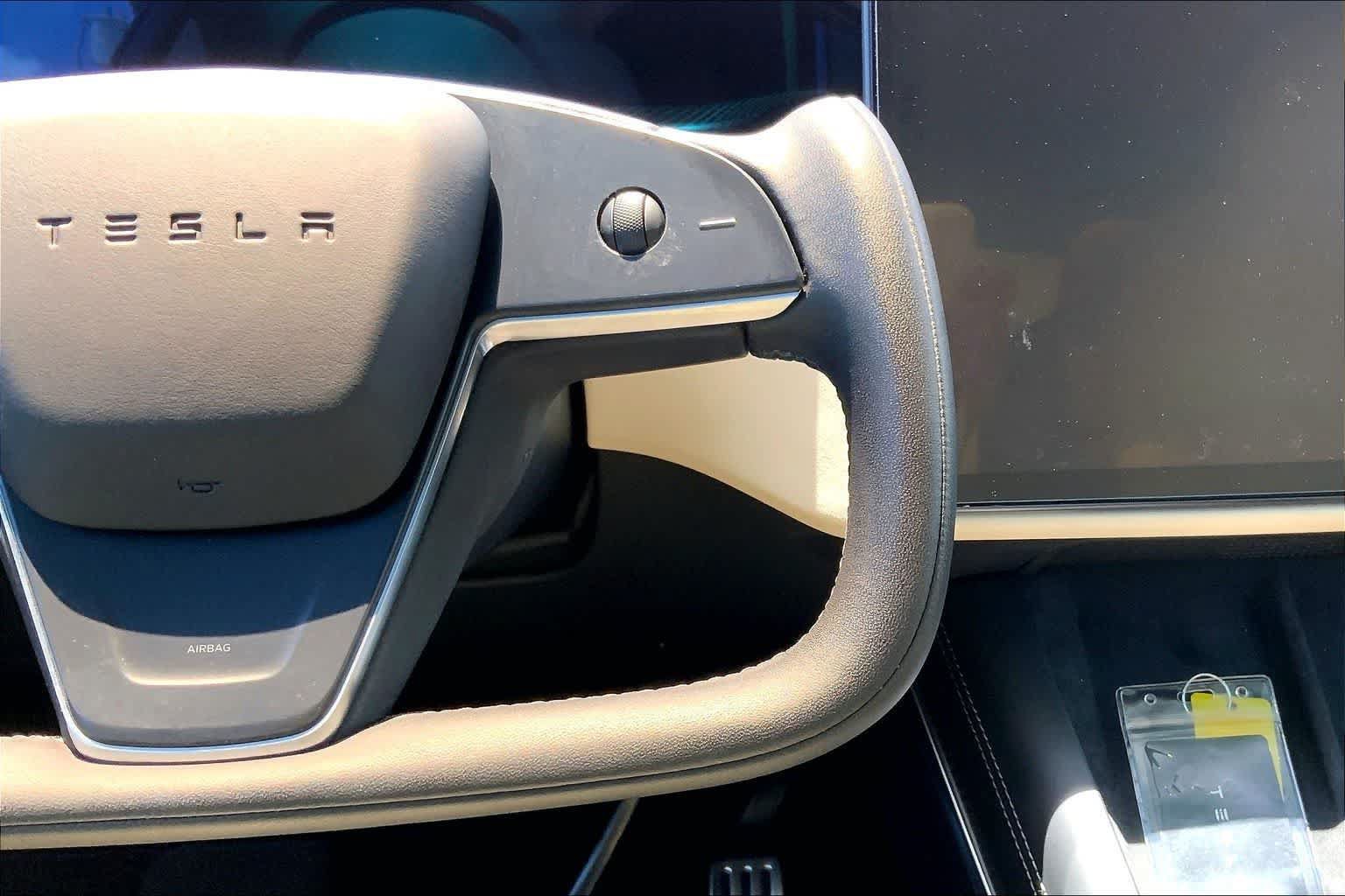 Used 2022 Tesla Model X Plaid AWD/4WD image 25