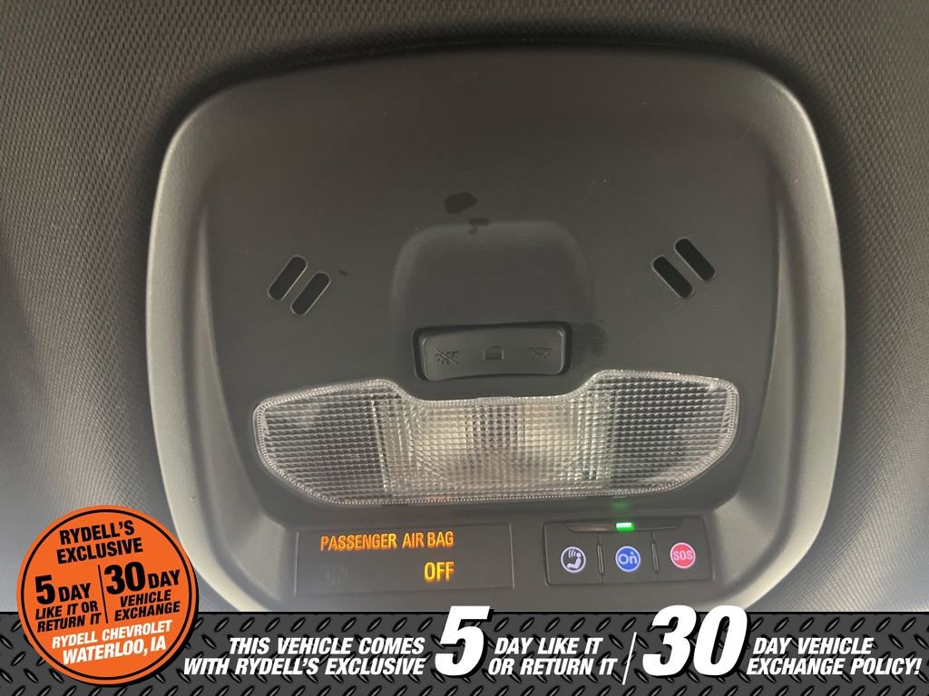 Certified 2025 Chevrolet Trax RS w/ Driver Confidence Package image 30