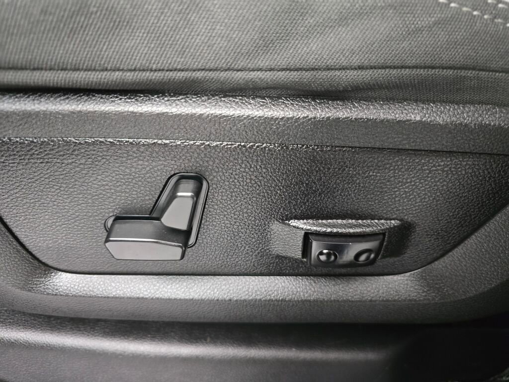 Used 2023 RAM 3500 Big Horn w/ Level 1 Equipment Group image 19