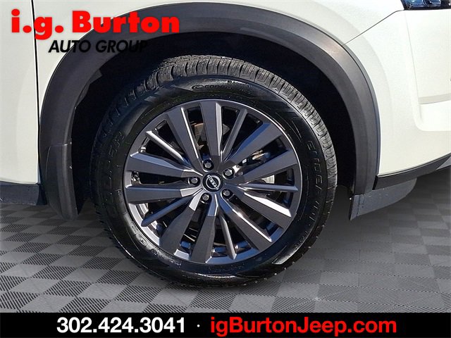 Used 2023 Nissan Pathfinder SL w/ SL Premium Package image 8