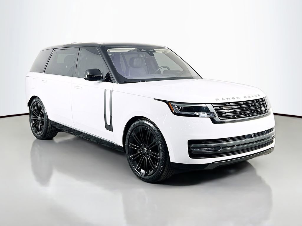 Used 2022 Land Rover Range Rover Long Wheelbase SE video 3