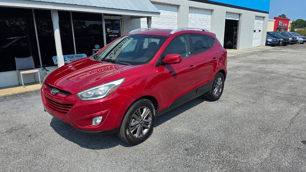 Used 2015 Hyundai Tucson SE AWD/4WD image 2