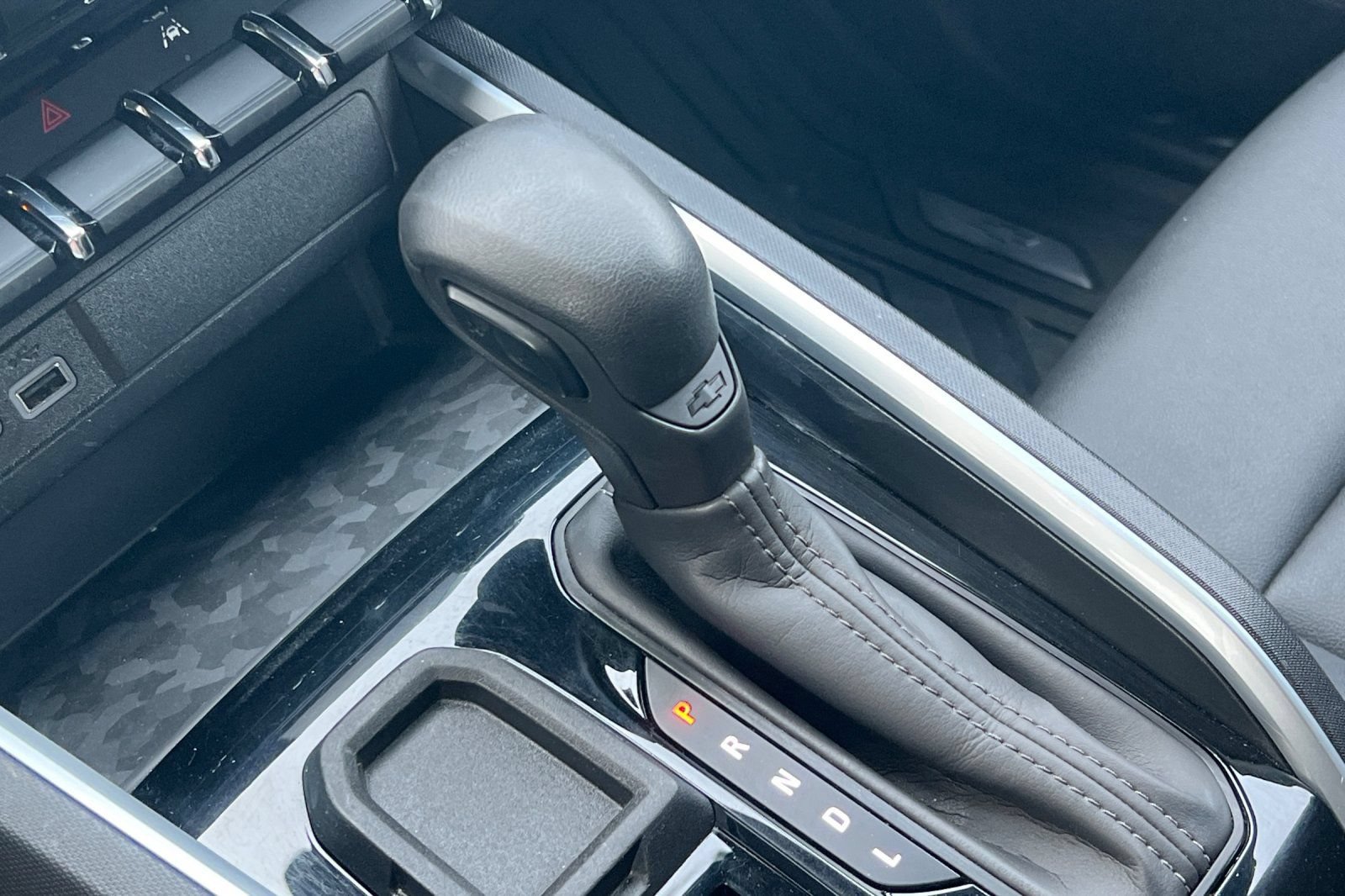 Used 2024 Chevrolet Colorado W/T RWD image 18