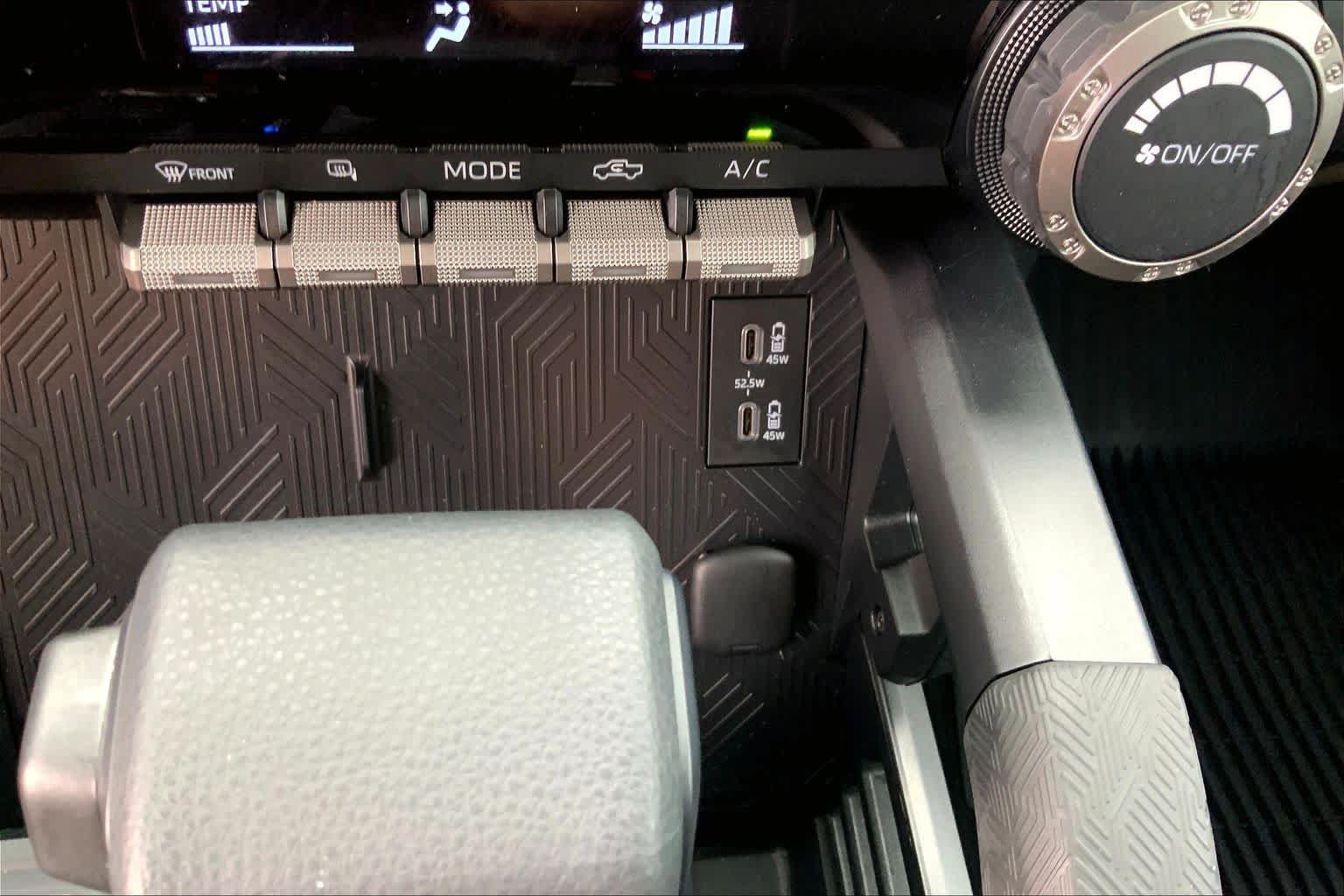 Used 2026 Toyota Tacoma SR5 AWD/4WD image 35