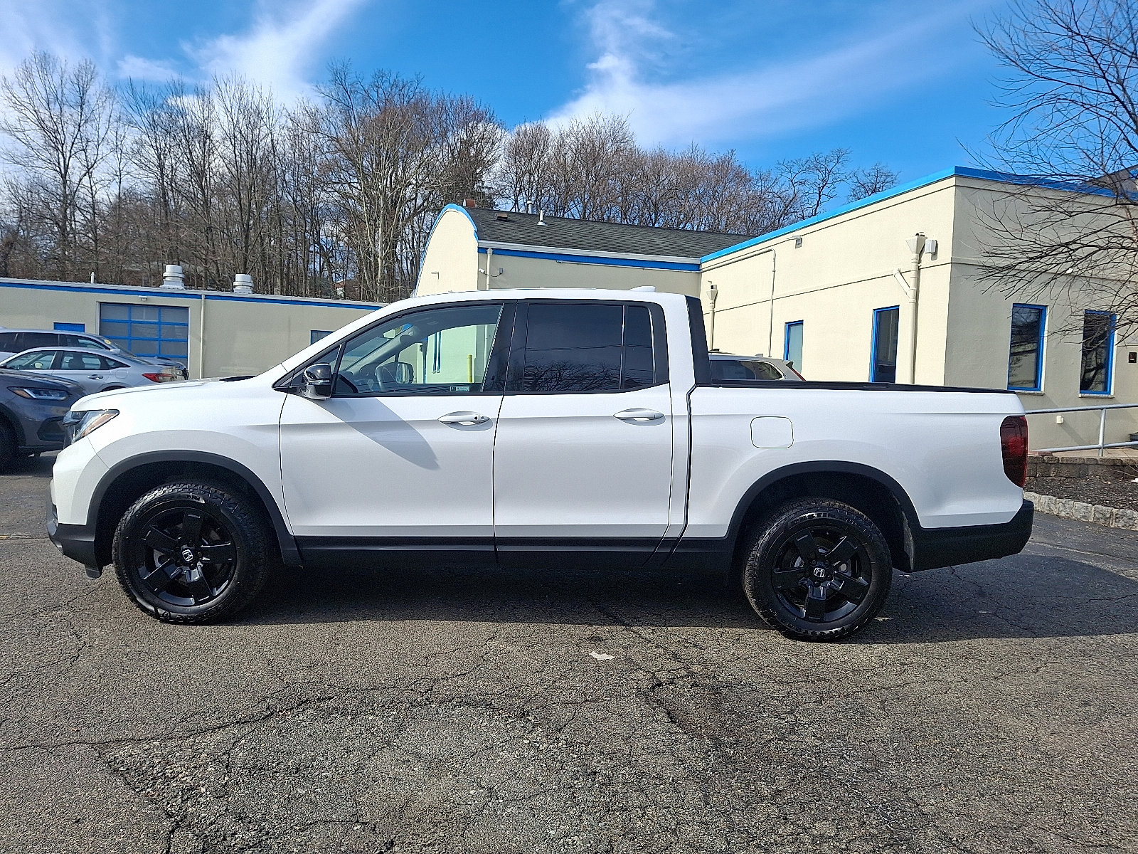 Certified 2025 Honda Ridgeline Black Edition image 10