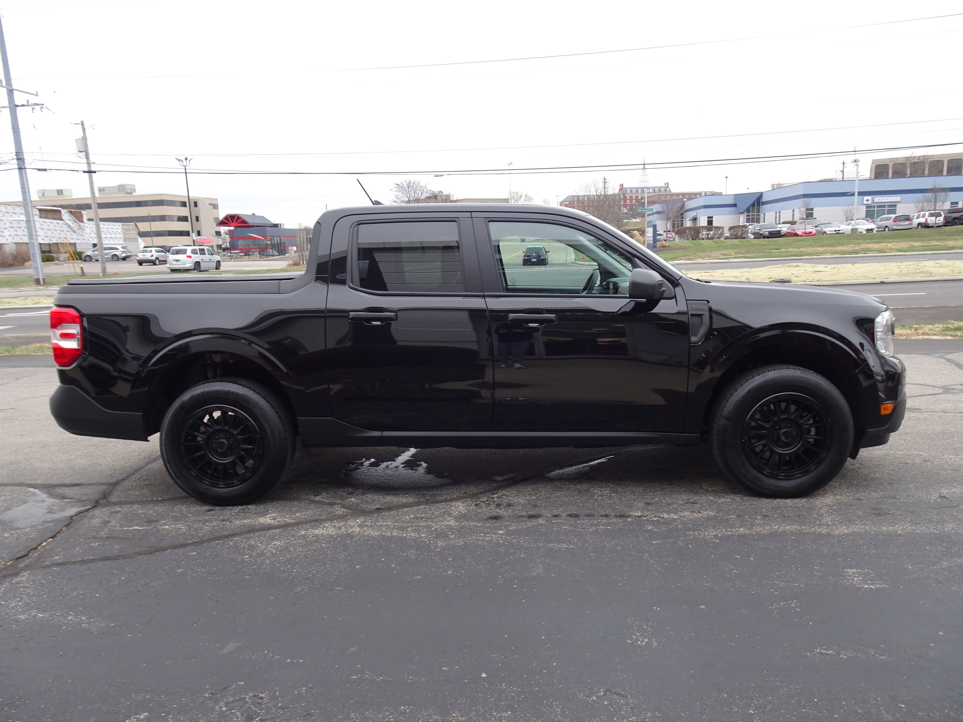 Used 2024 Ford Maverick XL image 8