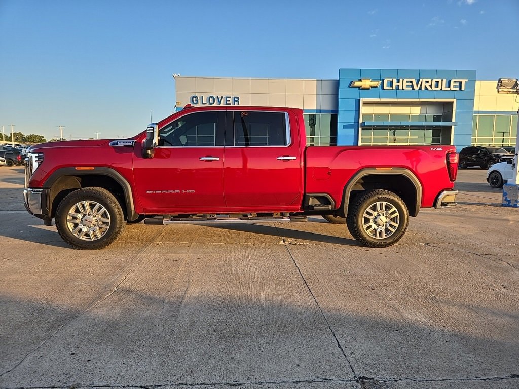 Used 2024 GMC Sierra 2500 SLT w/ SLT Premium Package image 3