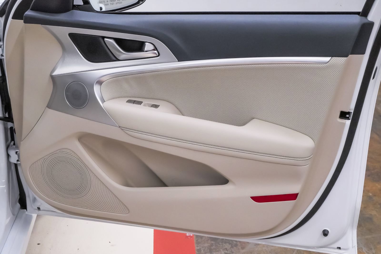 Certified 2026 Genesis G70 2.5T Prestige image 28