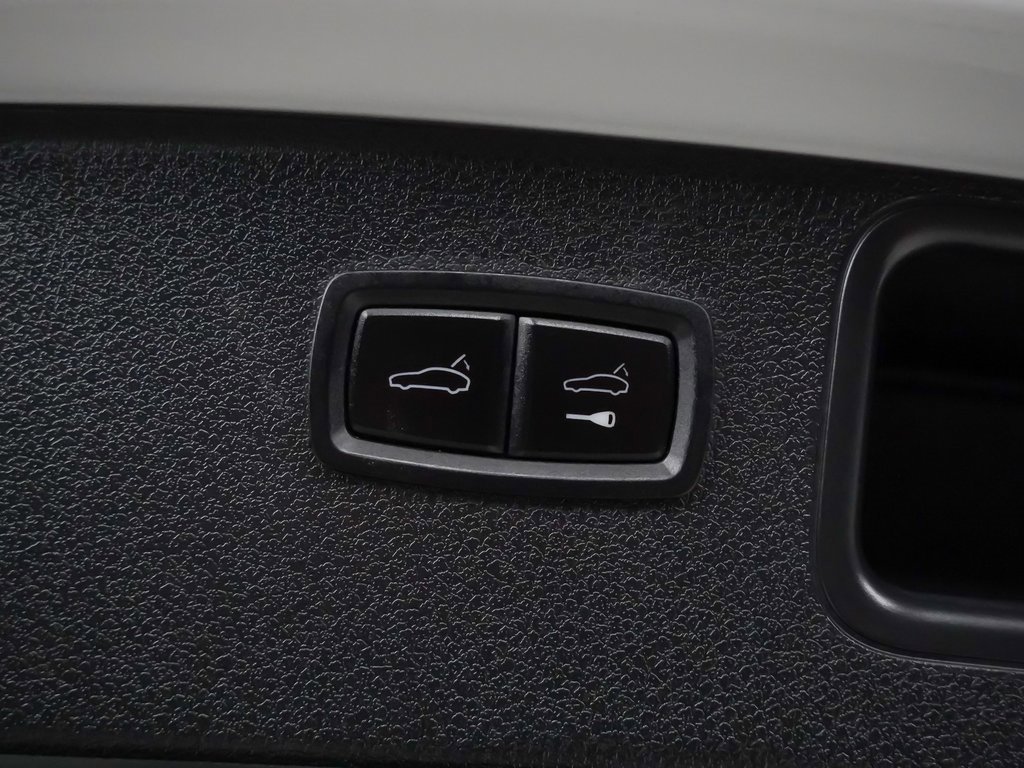 Used 2022 Porsche Macan GTS image 14