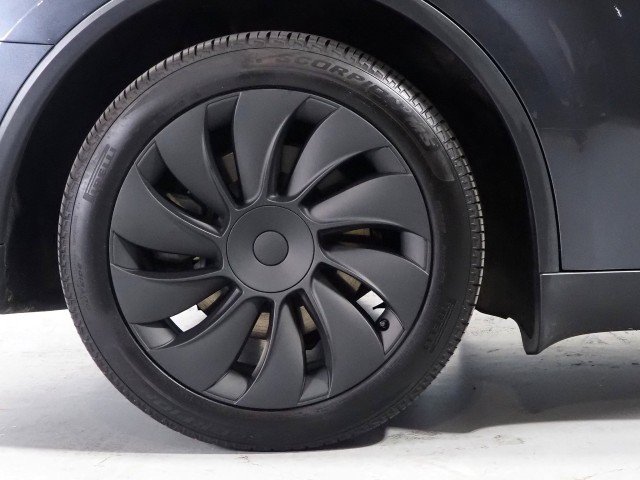 Used 2026 Tesla Model Y Long Range AWD/4WD image 55