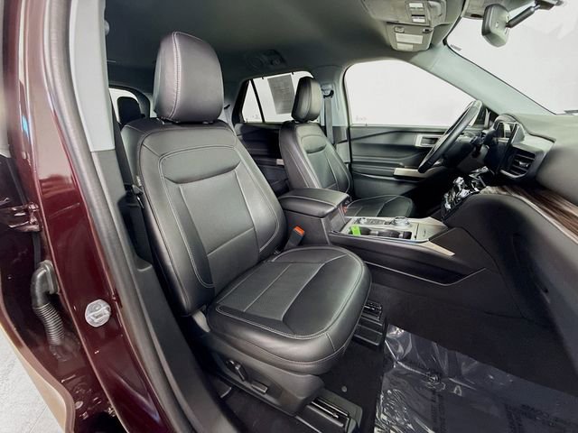 Used 2022 Ford Explorer Limited w/ Equipment Group 301A image 30