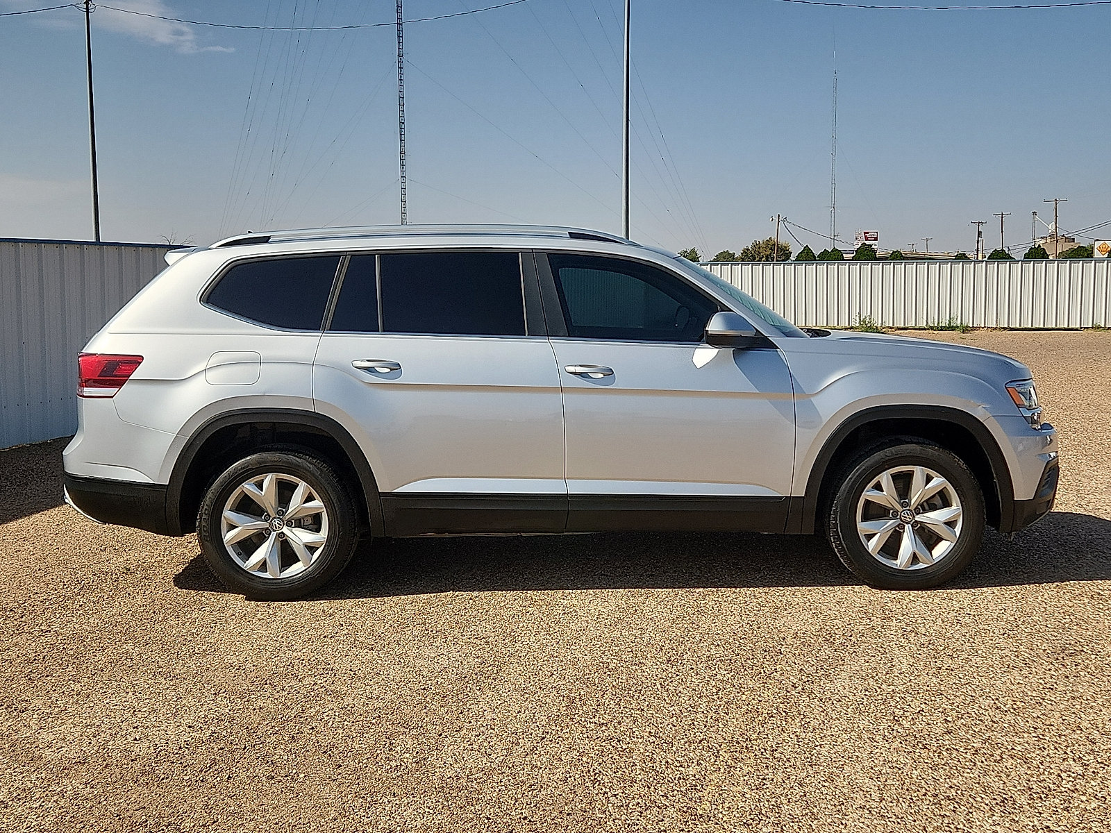 Used 2018 Volkswagen Atlas S FWD image 5