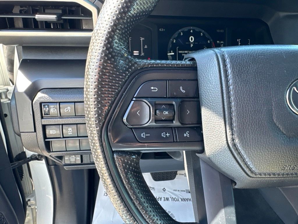 Used 2024 Toyota Tacoma SR AWD/4WD image 14
