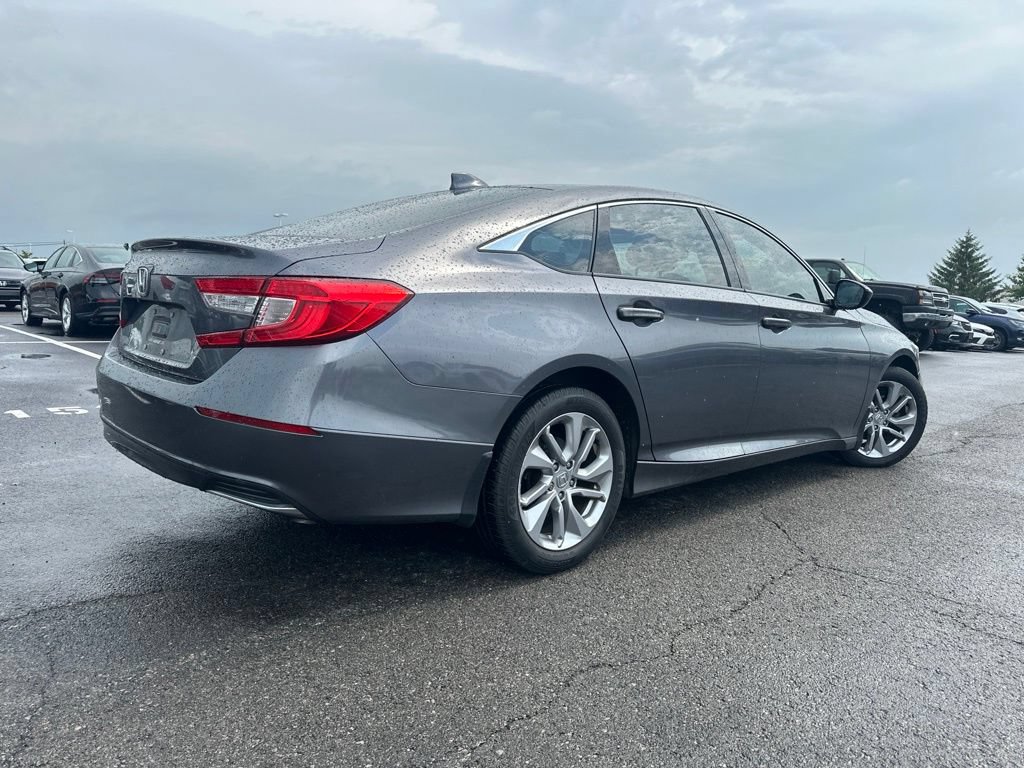 Used 2018 Honda Accord LX image 9