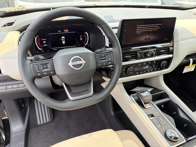 New 2026 Nissan Pathfinder SL w/ SL Premium Package (P04) AWD/4WD image 18