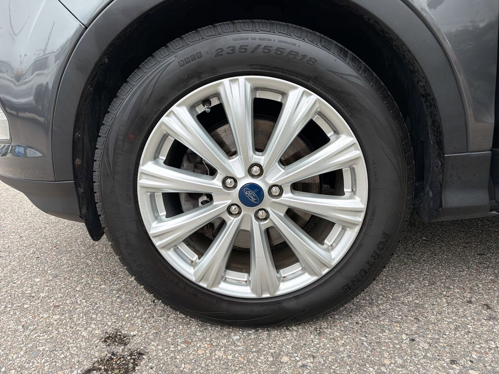 Used 2019 Ford Escape SEL AWD/4WD image 18