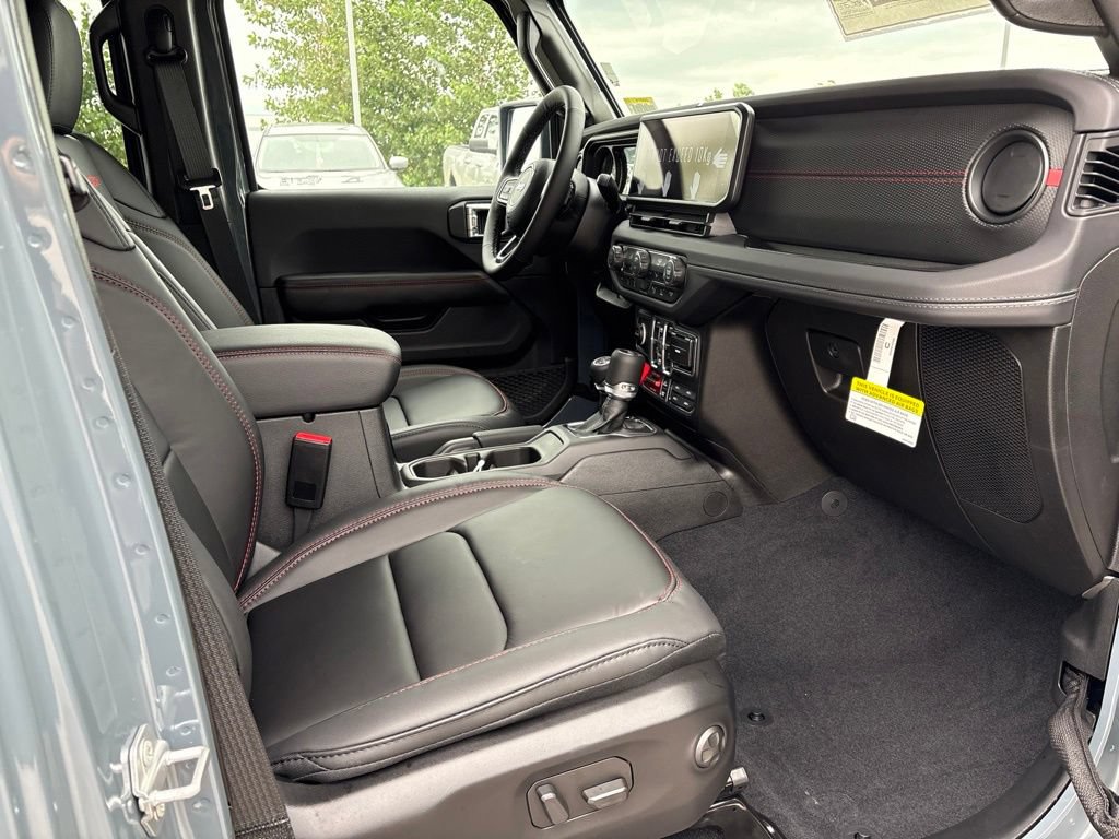 New 2026 Jeep Wrangler Unlimited Rubicon AWD/4WD image 24