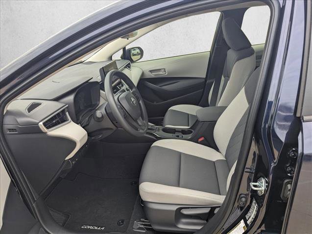 Used 2026 Toyota Corolla LE FWD image 4