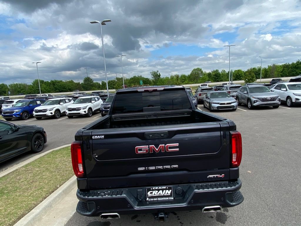 Used 2022 GMC Sierra 1500 AT4 w/ AT4 Premium Package AWD/4WD image 10