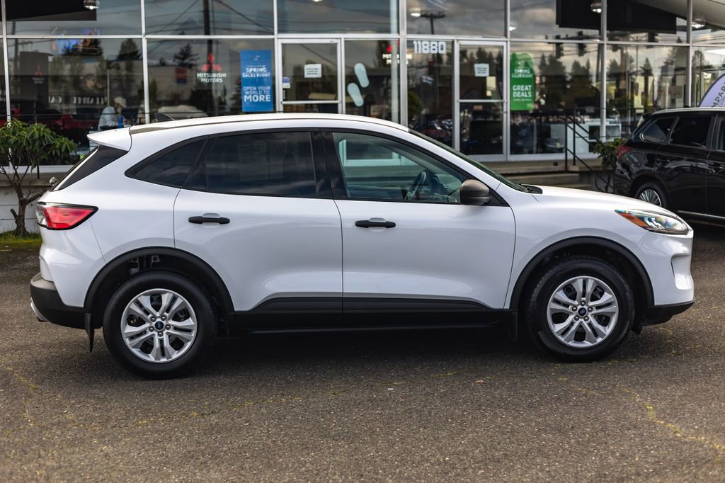 Used 2020 Ford Escape S image 9